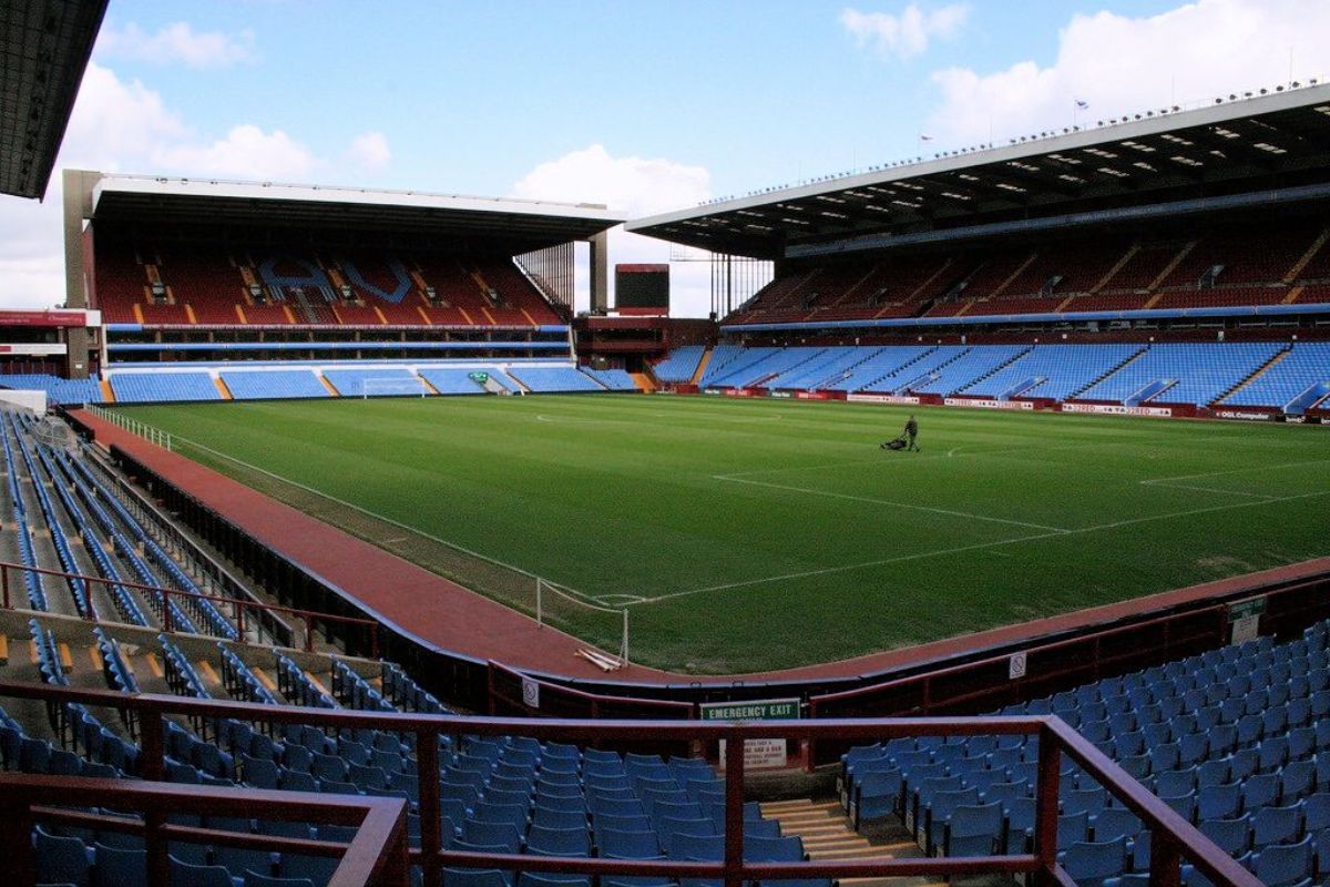 Aston Villa Picture